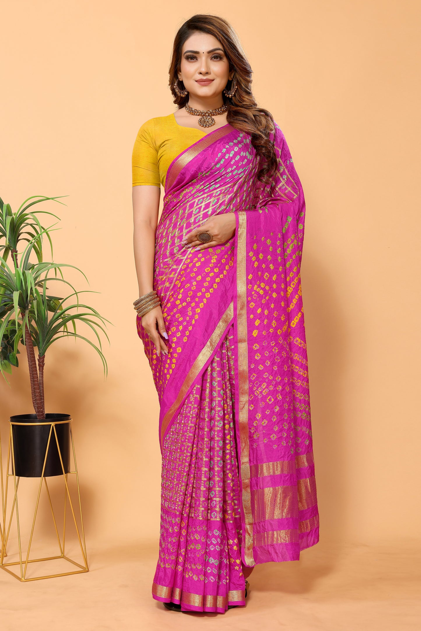 Handcrafted Bandhej Bandhani Chiffon Saree with Blouse Piece: Vibrant Tradition