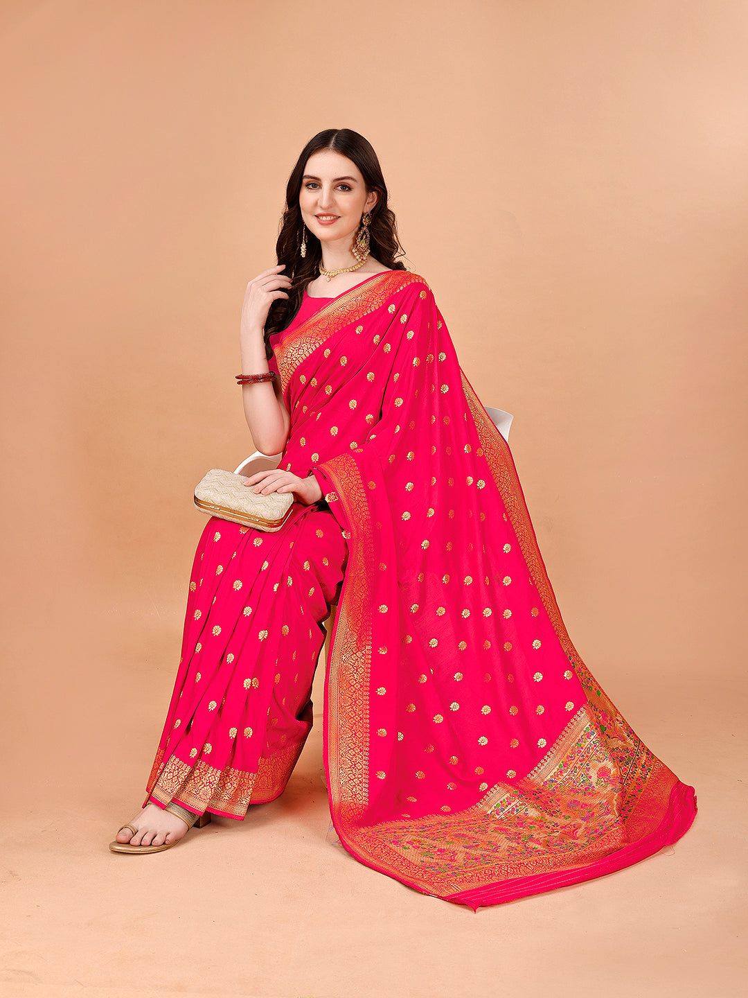 Chic Viscose Nylon Saree with Matching Blouse Piece: Effortless Elegance