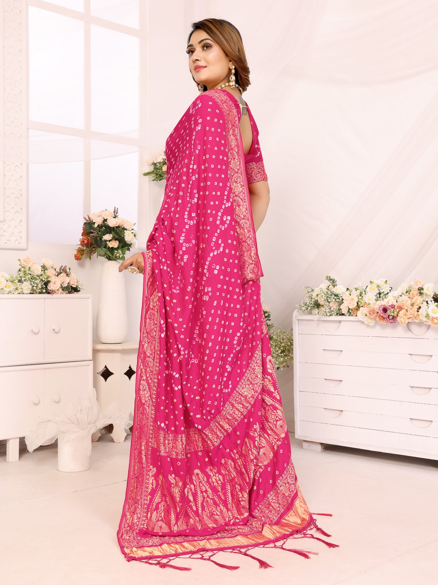 Pink Handwork Bandhej Bandhani Misco Gaji Kalash Saree