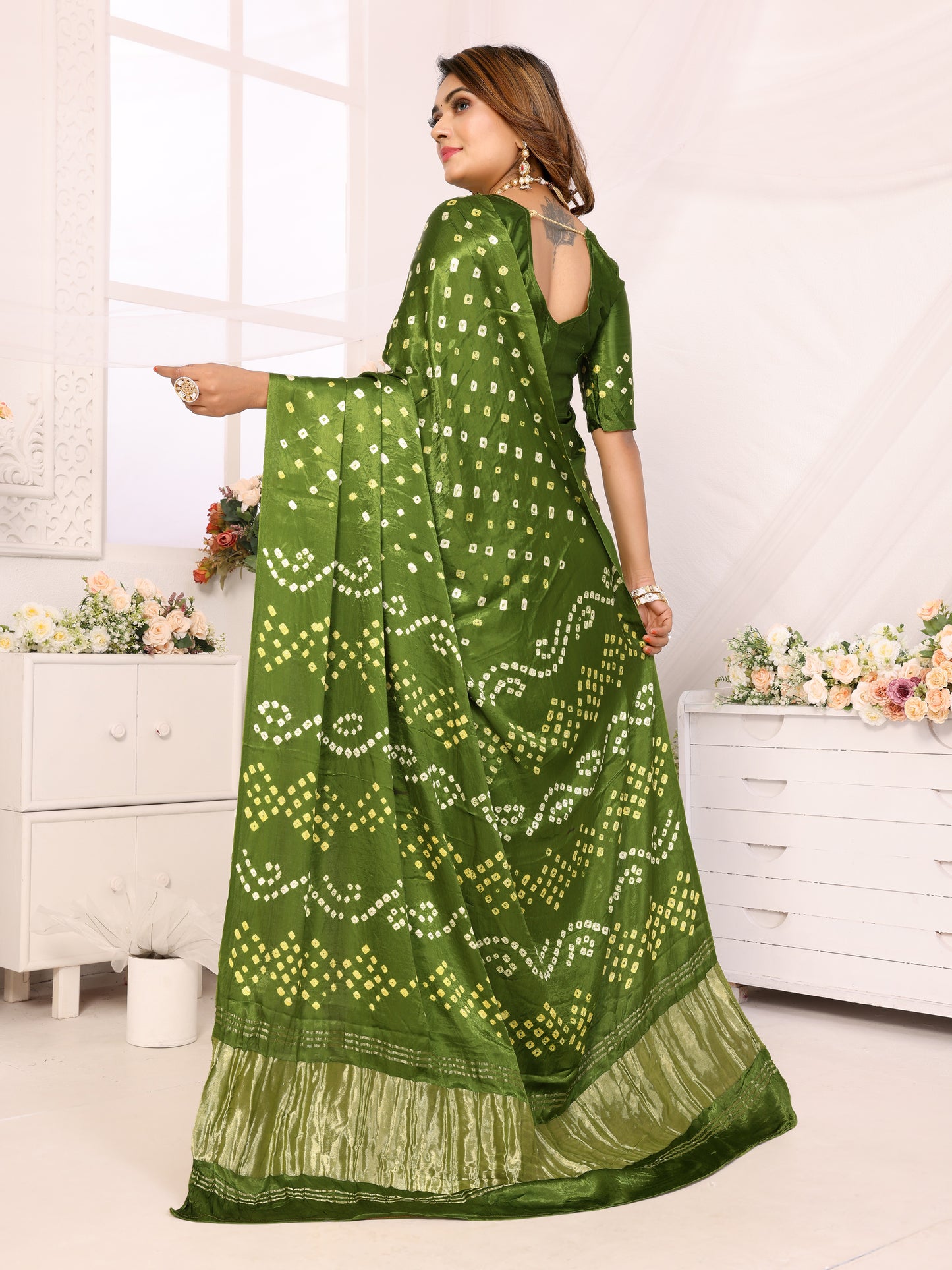 Green Bandhej Bandhani Saree Misco Gaji Dani Lagadi Patto