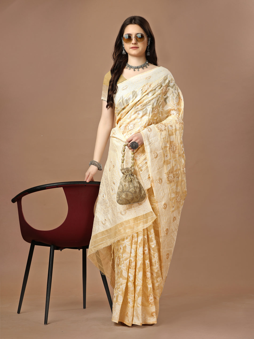 Elegant Poly Cotton Saree with Coordinated Blouse Piece